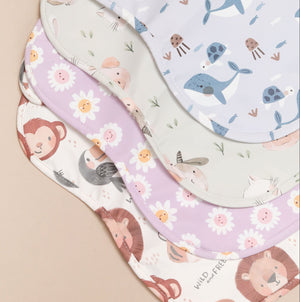 Lilac Daisies 🌸 - Feeding Bib - Sleeveless