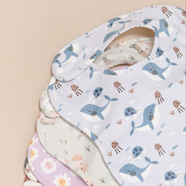 Whales 🐋 - Feeding Bib - Sleeveless