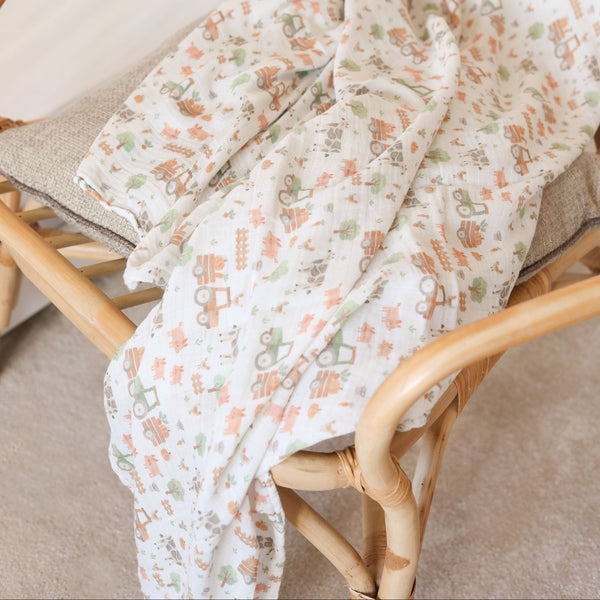 XL Bamboo Muslin - Farm on the Field