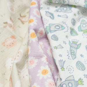 Muslin Changing Mat – Farm Yard Faces
