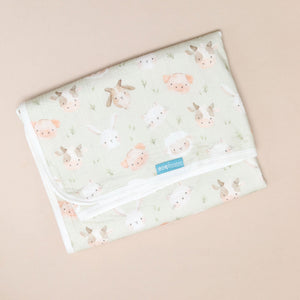 Muslin Changing Mat – Farm Yard Faces