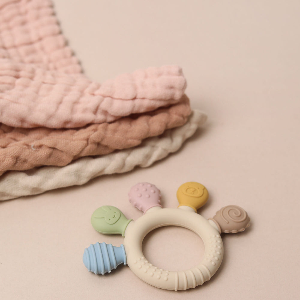 Silicone Teether - Multi-Sensory 🌈